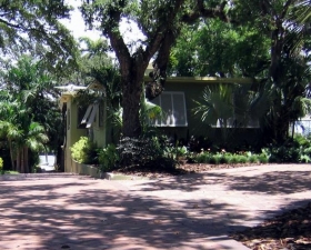 Landscape Design in Pinecrest